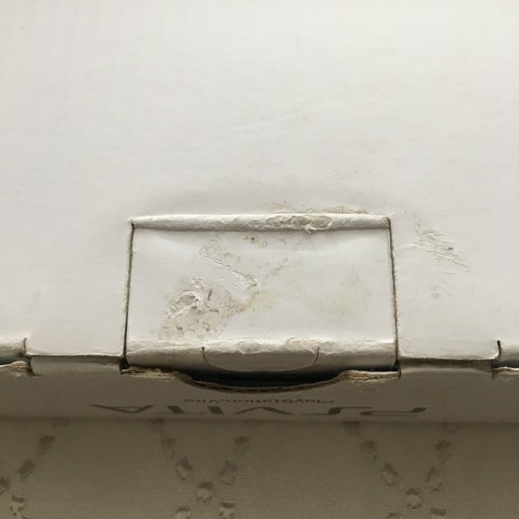 Assassin's Creed III Liberation PlayStation Vita Wi-Fi Bundle PS Vita 10… - Picture 16 of 16